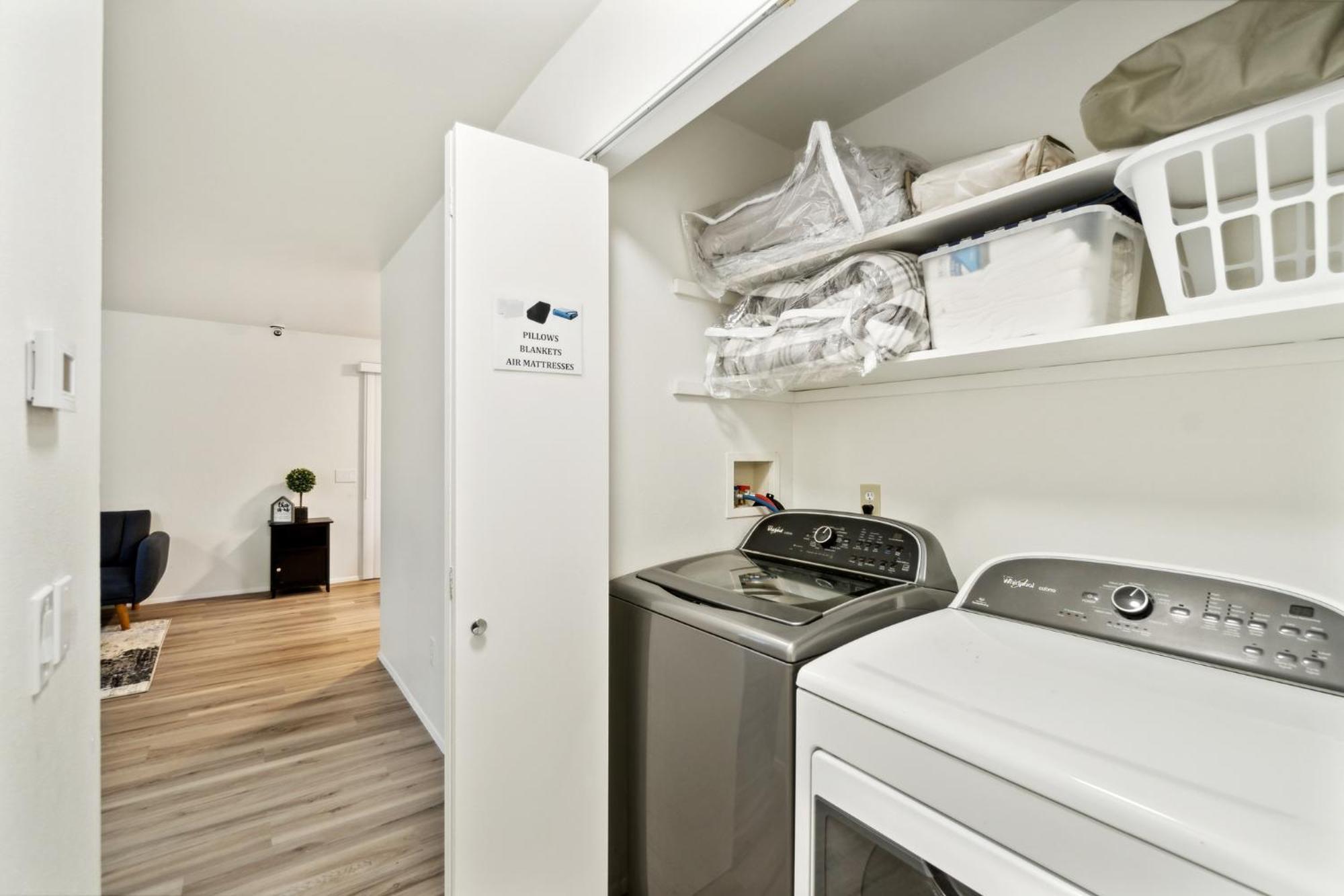 Central Bellevue Guesthouse ภายนอก รูปภาพ